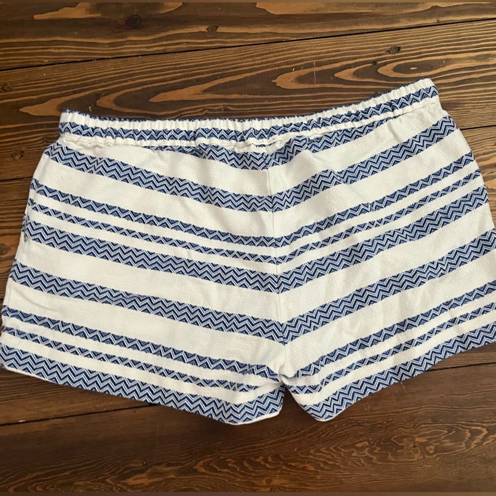 Joe Fresh shorts size 10 - Picture 2 of 3